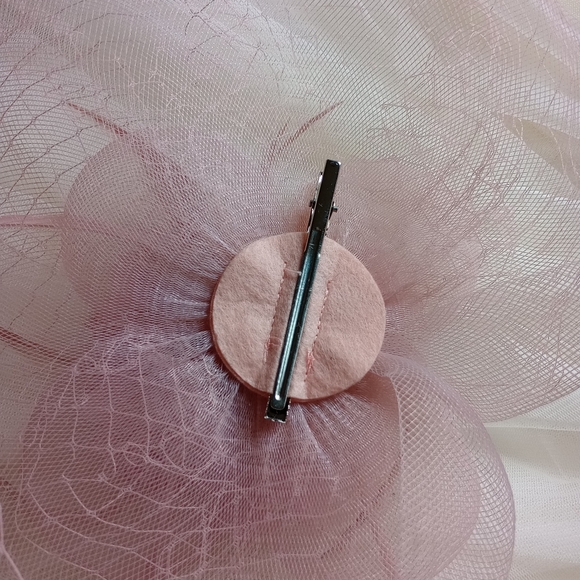 American Princess 🪄 Girls Formal Event Party Dress + Pink Hair Accessory - Picture 10 of 11